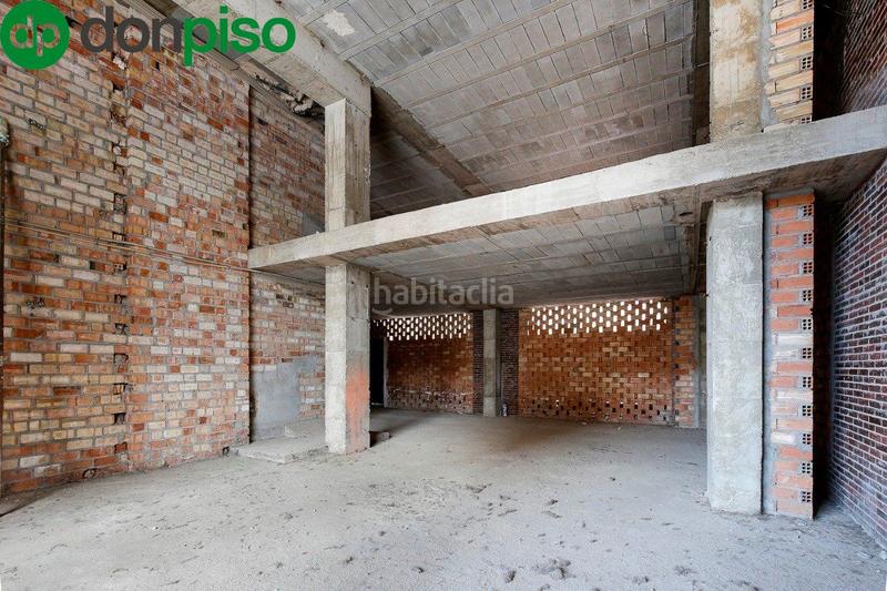 Foto 84558057-d262-4f81-ae74-2c7a1acbf162. Local commercial dans Plaza de Toros Granada