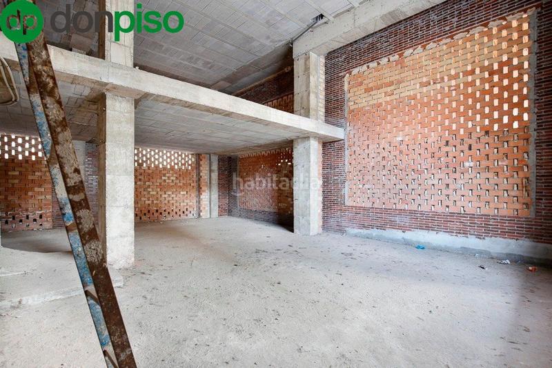 Foto 9dbba4eb-4449-42fe-96d6-e0b0561c0ec9. Local commercial dans Plaza de Toros Granada