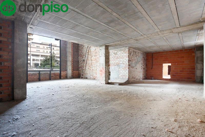 Foto e0beb9fd-ae6c-4043-85f3-1cabe9bfc4ba. Local commercial dans Plaza de Toros Granada