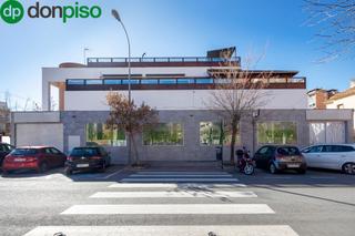 Local Comercial  Calle bruselas. A la venta local comercial