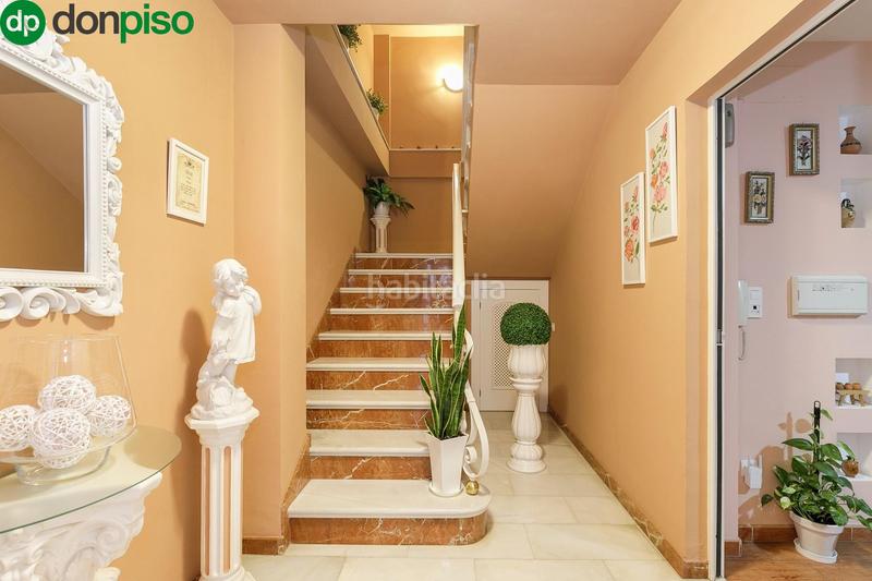 Foto 112bce4c-973f-4824-a546-9941a1fd967b. Haus mit heizung parking in Barrio de Zaidín Granada