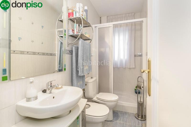 Foto 3604ab5d-e743-41f3-b0db-c2db4d869997. Haus mit heizung parking in Barrio de Zaidín Granada