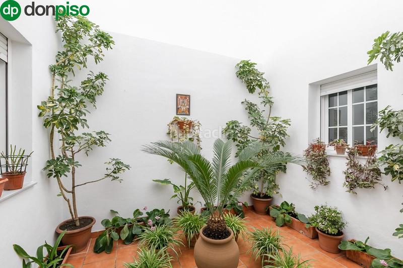 Foto 8839947c-f465-4170-bfb2-64ec2d064962. Haus mit heizung parking in Barrio de Zaidín Granada