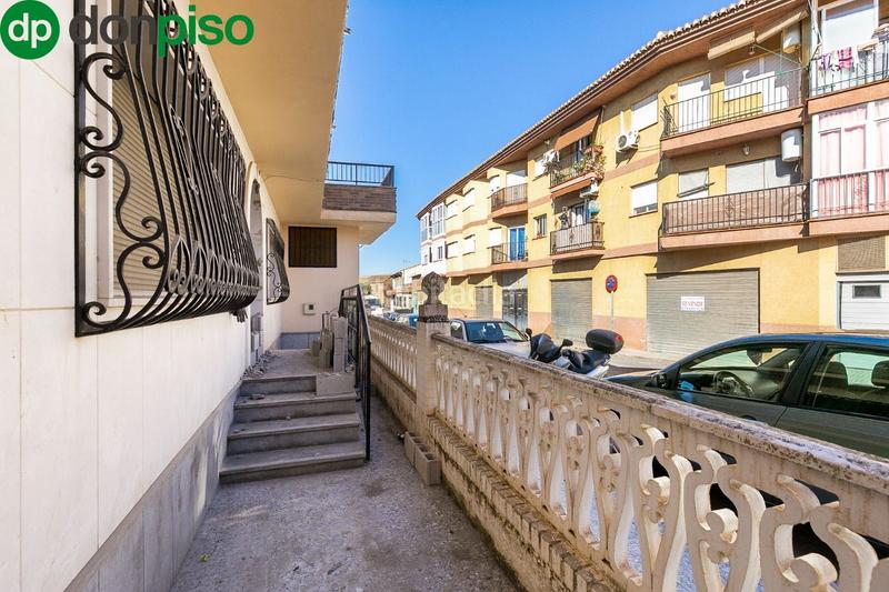 Foto 324a5009-32c8-4924-bc91-b836e155a842. Masía chalet con piscina y terreno en el centro de las gabias en Gabias (Las)