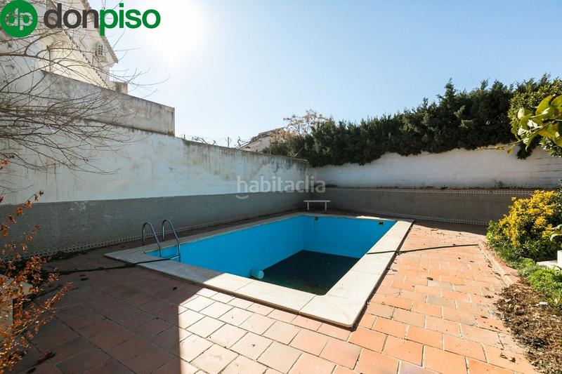 Foto ae89990a-cb79-46b3-b376-4f55166e0608. Masía chalet con piscina y terreno en el centro de las gabias en Gabias (Las)