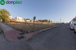 Terreny residencial  Avenida la libertad. Bonito solar en venta