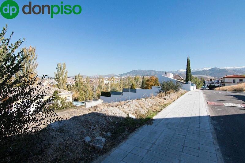 Foto 523b076b-a256-4999-965d-85682f599c6f. Terrain résidentiel dans Gójar