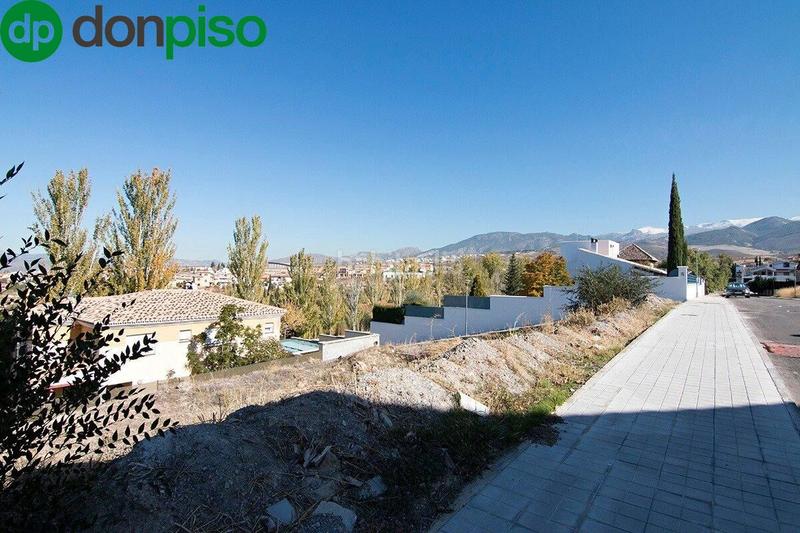 Foto 53b07bc7-b0bf-47cd-9308-4689fca92965. Terrain résidentiel dans Gójar