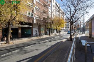 Car parking  Avenida de la constitucion. Gran plaza de garaje en avenida de constitución