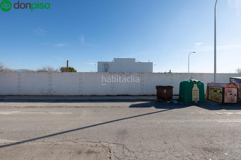 Foto f2da9753-3c07-413a-ba14-04a9cb61e200. Terreny residencial a Bobadilla Granada