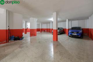 Local Comercial  Calle loma de dilar. Local comercial con 254 metros cuadrados junto a carretera de la