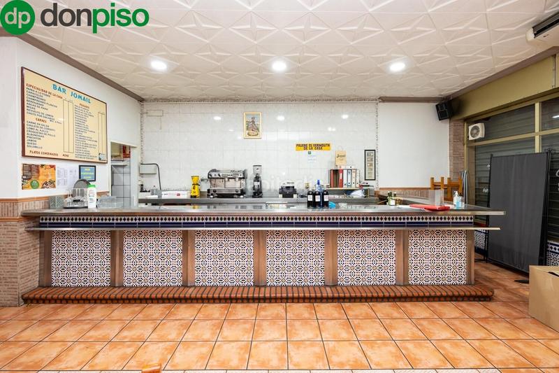 Foto b167c8a2-3ee4-43ed-a85a-405b054017b4. Locale commerciale in Camino de Ronda Granada