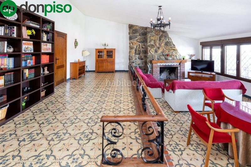 Foto 3bc391d0-565a-45b3-806e-1a728a98a89b. Chalet venta de chalet tipo villa zona colinas bermejas en Monachil