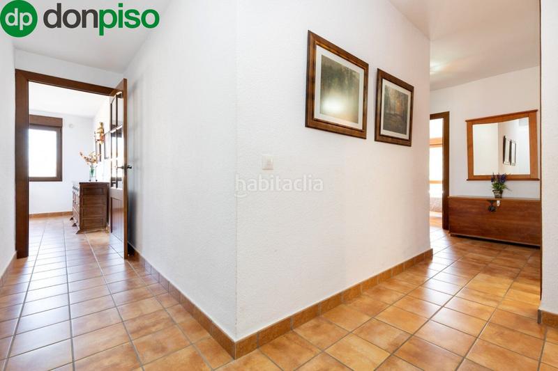 Foto d53a5d71-f1c3-44c9-befa-e906dff81df6. Chalet venta de chalet tipo villa zona colinas bermejas en Monachil