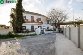 Masia  Extrarradio. Casa cortijo con parcela rústica de riego