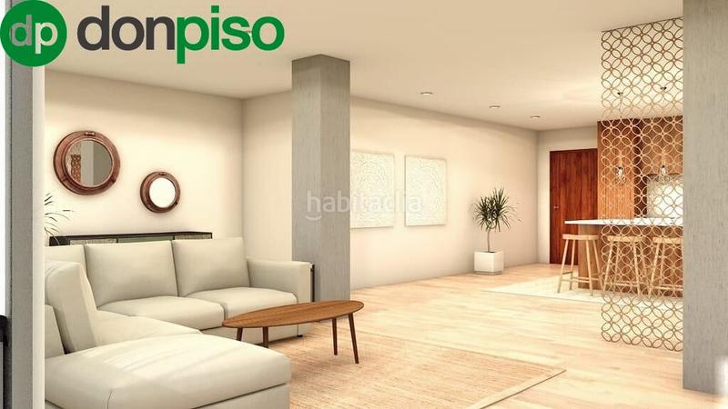 Foto 141a9429-3f2a-4391-823f-65732f964718. Piso magnífico piso de 200 m ubicado junto a plaza trinidad ideal para vivir o para invertir. en Granada