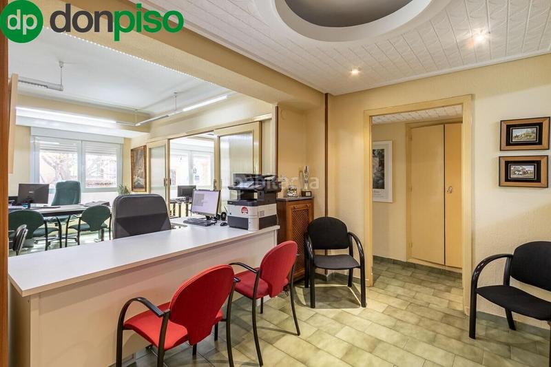 Foto 97dd4d43-096b-4b6c-9a48-84d458d507cc. Piso magnífico piso de 200 m ubicado junto a plaza trinidad ideal para vivir o para invertir. en Granada