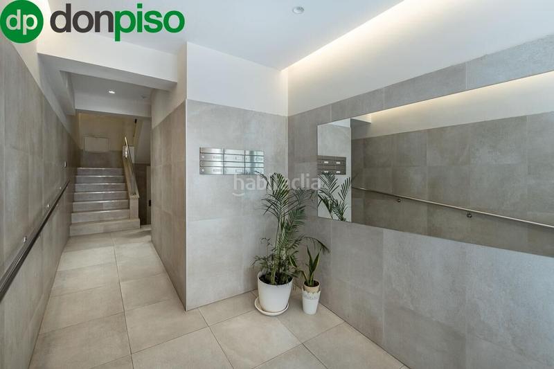 Foto c340ebee-d3ab-44b6-a966-788029abc65d. Piso magnífico piso de 200 m ubicado junto a plaza trinidad ideal para vivir o para invertir. en Granada