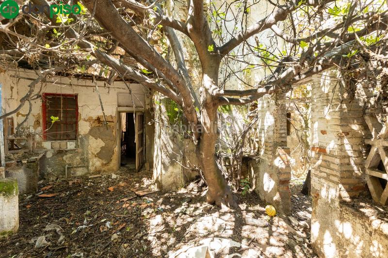 Foto 0af03c0f-f379-444b-a063-176c65d6e2d0. Semi detached house in Casco Histórico Churriana de la Vega