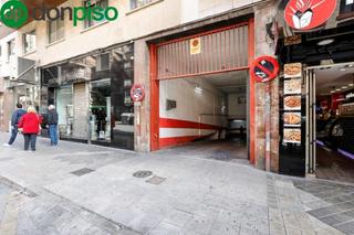 Parking coche en Calle emperatriz eugenia 5. Calle emperatriz eugenia