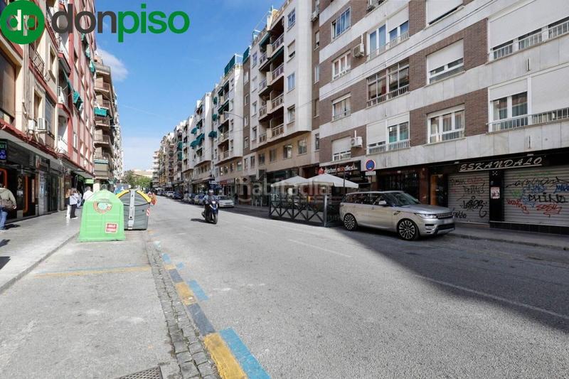 Foto 92b9680a-15c8-47f0-994d-b56c630c2242. Posto auto in calle emperatriz eugenia 5 in Camino de Ronda Granada