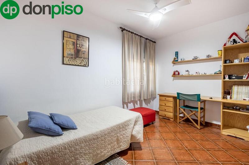 Foto 23e8d84f-5981-4681-940d-264ea5a6f916. Haus mit pool in La Zubia Ciudad Zubia (La)