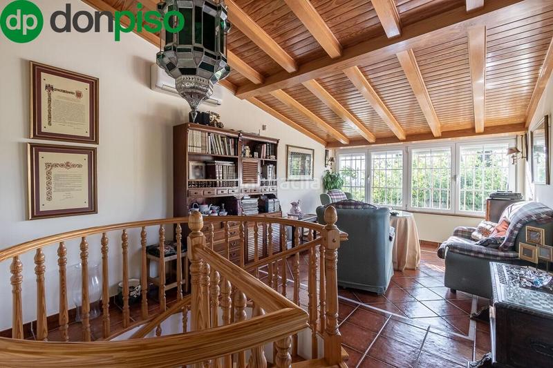 Foto 2deaaf8f-db5c-4ca1-90be-a4cf46e413f5. Haus mit pool in La Zubia Ciudad Zubia (La)