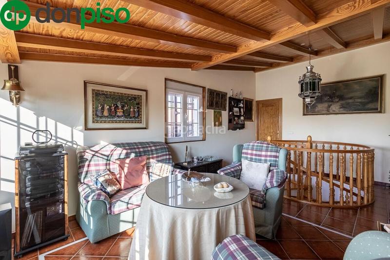 Foto 85729ce0-c3b4-4ded-84d0-ab086b2c0639. Haus mit pool in La Zubia Ciudad Zubia (La)