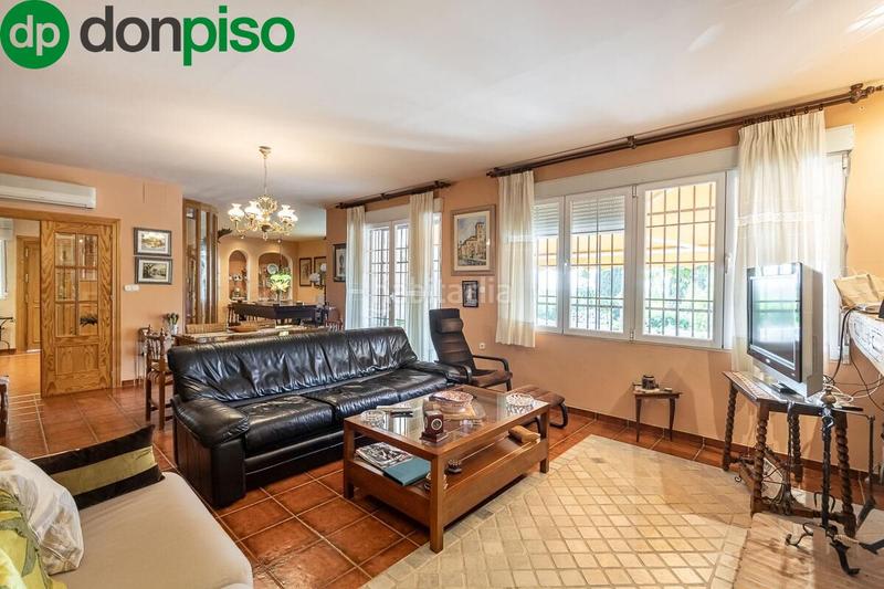 Foto bd9ca2e7-3e4c-4884-9506-12feaaaca5ea. Haus mit pool in La Zubia Ciudad Zubia (La)