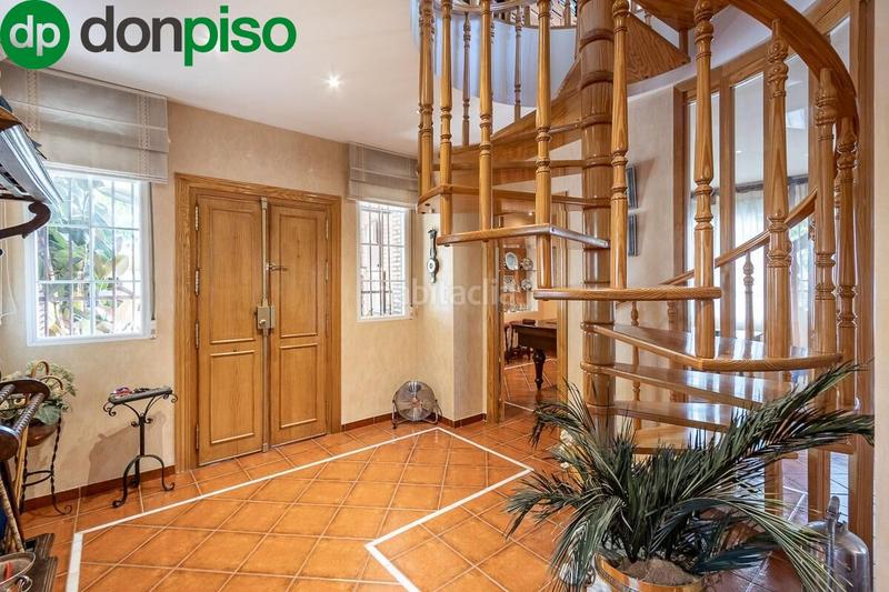 Foto be3639b5-2edb-4e43-8047-01c21ae70748. Haus mit pool in La Zubia Ciudad Zubia (La)