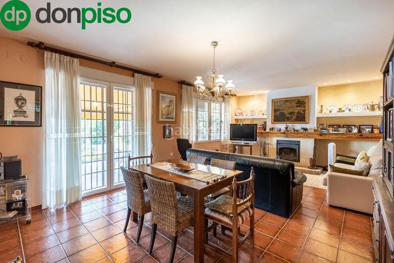 Foto e829a5cc-8d0d-435a-bd37-3bfe4c0c6e88. Haus mit pool in La Zubia Ciudad Zubia (La)