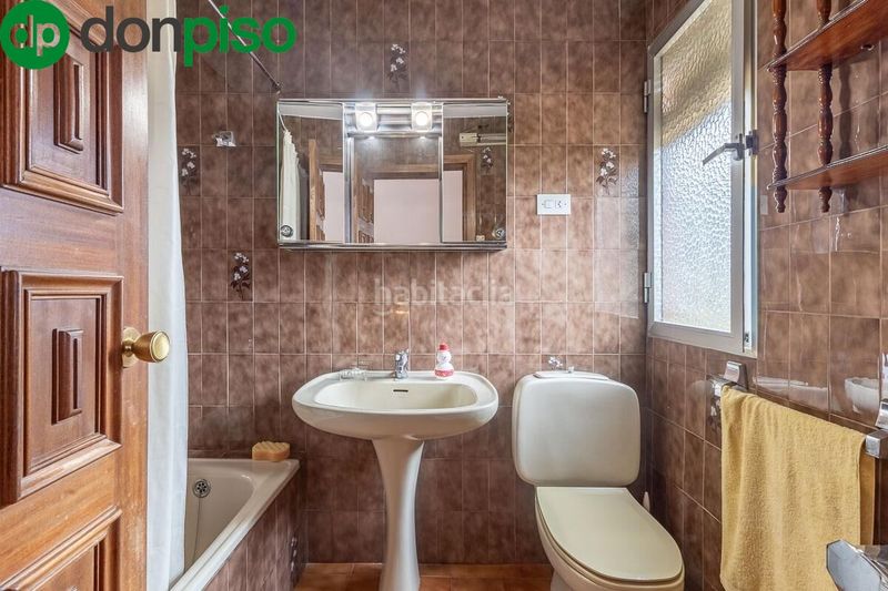 Foto dd95511f-ea5b-4042-b88e-a45c802d0825. Casa amb aparcament piscina a Lancha del Genil Granada