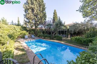 Xalet  Calle monzones(c.del aire i). Magnifico chalet con amplio jardines y piscina en cortijo del ai