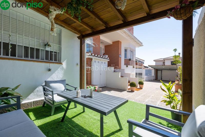 Foto 720ff848-12a9-4a0a-895c-7673b1f2a9dc. Casa pareada casa exclusiva en cortijo del aire en Albolote