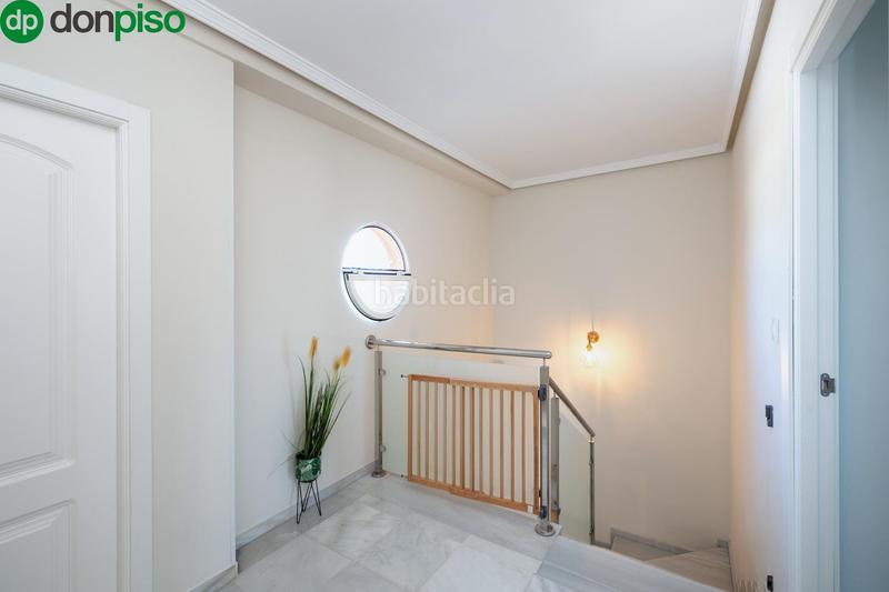 Foto 98b63816-9d52-43fd-b85a-ccfaf3a342cd. Casa pareada casa exclusiva en cortijo del aire en Albolote
