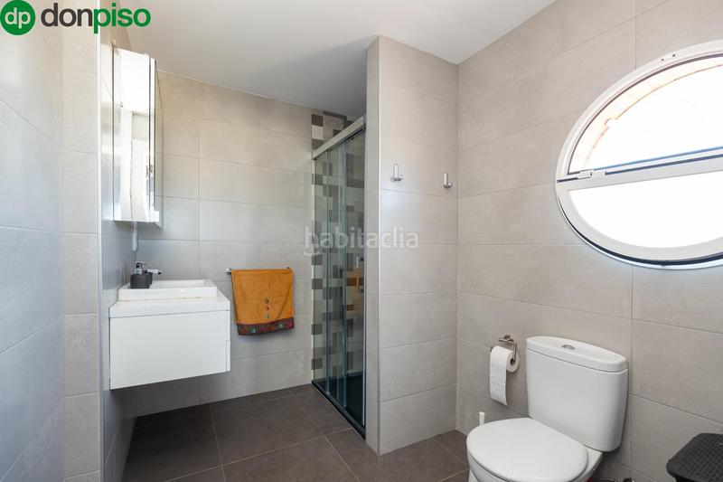 Foto d8d3553e-2245-4a56-b625-f1016b3ea5c9. Casa pareada casa exclusiva en cortijo del aire en Albolote