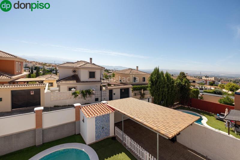 Foto f65ea02c-1bd2-4f50-a007-9dfbeae96ebf. Casa pareada casa exclusiva en cortijo del aire en Albolote