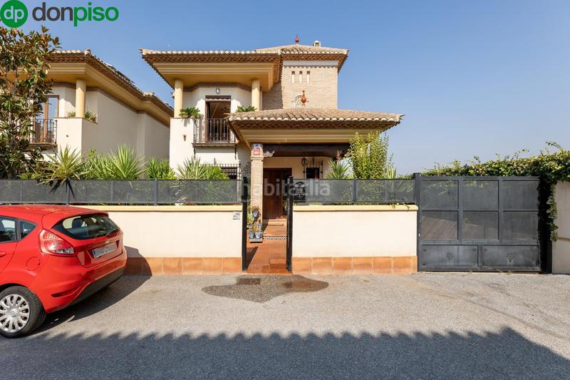 Foto 4f4be30e-c5ba-4fce-8645-3648712457bb. Chalet  independiente en el barrio para entrar a vivir! en Monachil