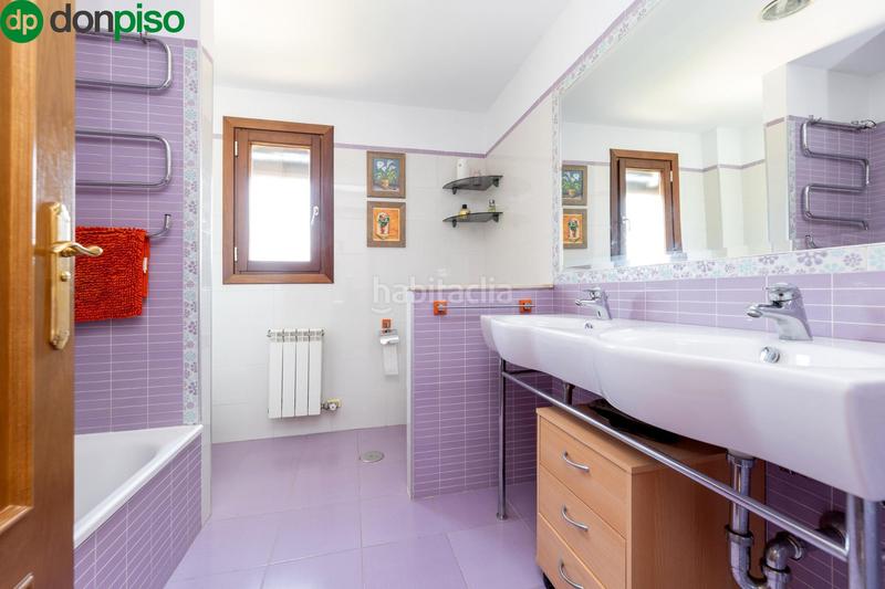 Foto a186000c-eb37-4f76-b3b5-1c12bdcefc7e. Chalet  independiente en el barrio para entrar a vivir! en Monachil