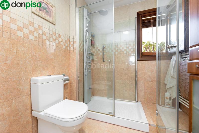 Foto a24867d2-746c-4e9a-bcff-c65ebae51823. Chalet  independiente en el barrio para entrar a vivir! en Monachil