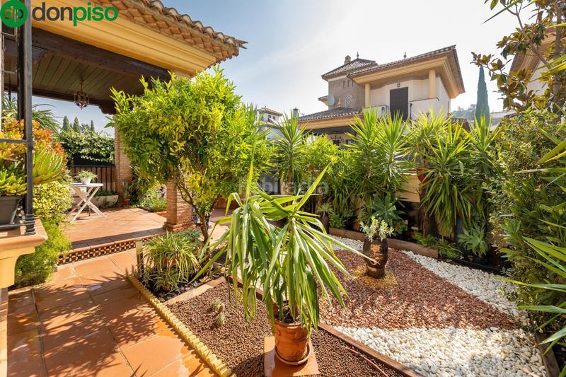 Foto cca704b0-6b32-4cbd-a242-4c6aa402242d. Chalet  independiente en el barrio para entrar a vivir! en Monachil