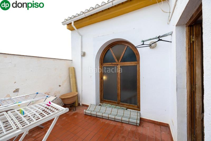 Foto 608489f5-bf8a-46bb-b39b-5fb797b7e1a3. Casa adosada en Valderrubio