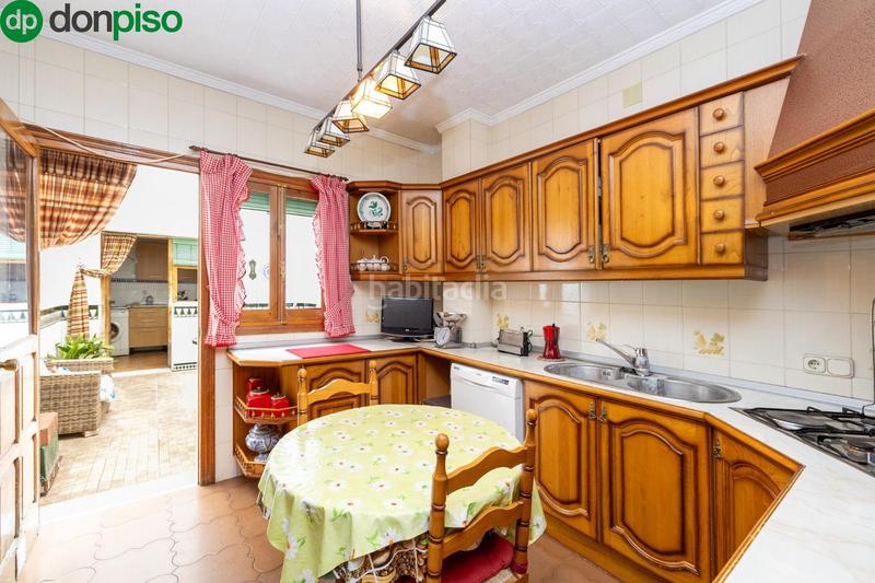 Foto 94f9b289-9e1d-4e1f-a4ee-ae22f78bbfe2. Casa adosada en Valderrubio