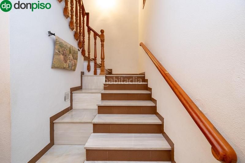 Foto 7084cf71-9cb4-469c-8523-6dbebe3bed23. Casa adossada amb aparcament a Valderrubio