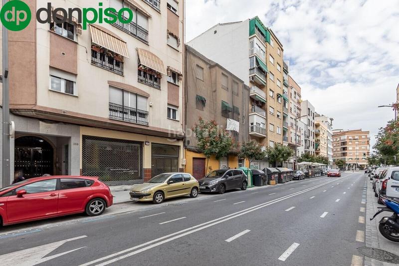 Foto 131fccd0-373a-4610-92ea-610f8f45ce48. Locale commerciale in Camino de Ronda Granada