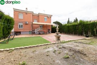 Maison  Calle del profesor tierno galván. Unifamiliar en santa fe