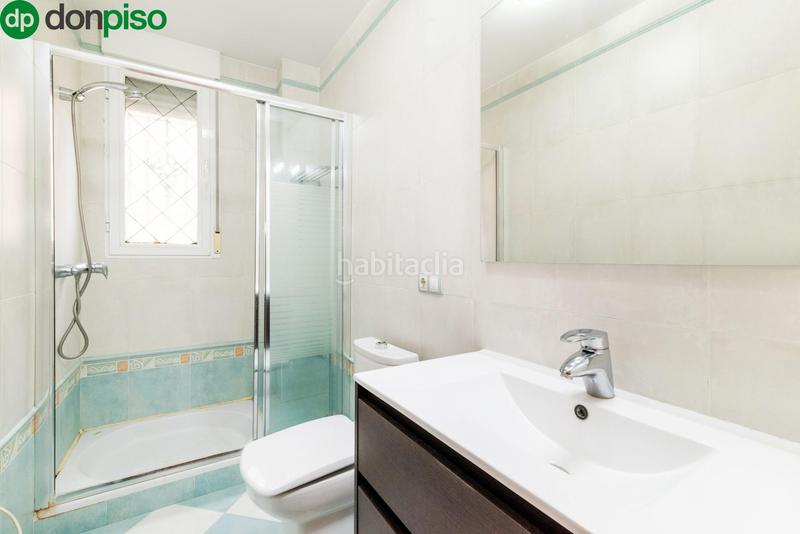 Foto d6fd7670-d8e9-48fe-8ea4-43d94580c343. Casa pareada en calle mariana pineda 23 espectacular casa en Santa Fe