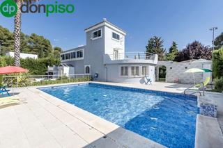 Chalet  Paseo del fuego. Exclusiva casa premium en el parque del cubillas!