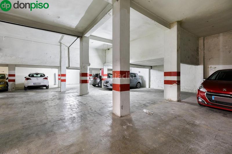 Foto ca472503-21b9-4422-989d-c2c2a42605f7. Autoparkplatz in San Ildefonso Granada