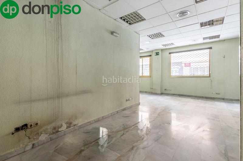 Foto 34239680-f99d-4551-bf74-d24849b2b64e. Locale commerciale in Plaza de Toros Granada